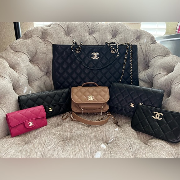 Meet your Posher, Lydia - Picture 1 of 6